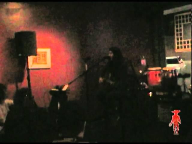Chico's Blues and Muse City Coffeehouse 03/2010 - Carly Keyes - Free Falling