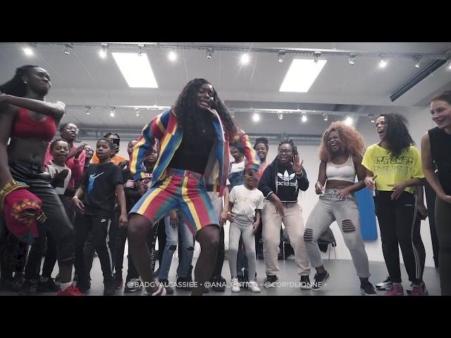 Afrodance class by Badgyal Cassie X CorinD X Ana