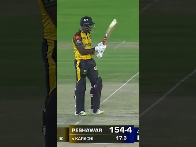 Rovman Powell vs Aamer Yamin #HBLPSL8 #SabSitarayHumaray #PZvKK #Shorts #SportsCentral MI2A