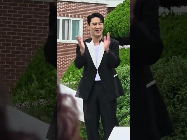 이뻐이뽀 너~~무 이쁘당  #장민호 #jangminho7 #전국노래자랑_녹화 #동래구편 #내가수 #언제나최고 #언제나이뻐 #언제나잘생김 #언제나귀여웡 2025.05.24부산에서