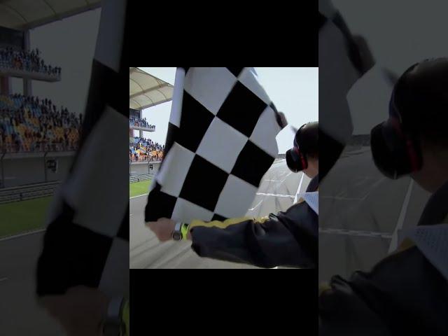 How to wave a checkered flag (and how to not!) 
