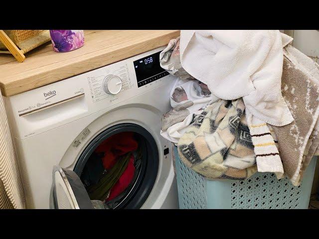 Washday with Beko B300 & Beko Hybrid dryer!