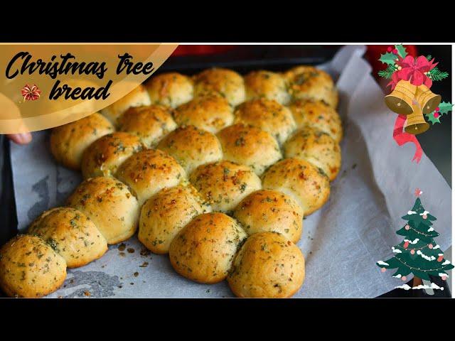 Christmas tree pull- apart bread recipe | christmas tree bread recipe | christmas recipes