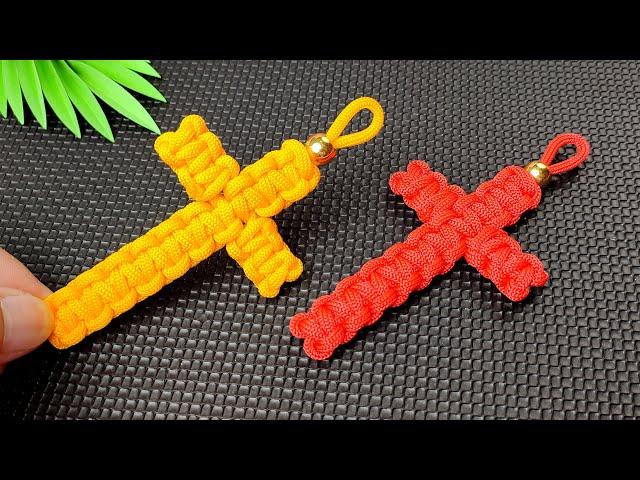 Super Easy Paracord Lanyard Keychain | How to make a Paracord Key Chain Handmade DIY Tutorial #25