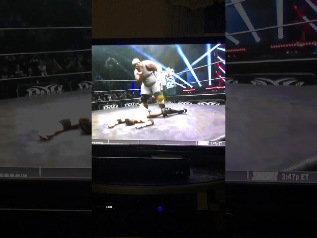 Ring of Honor - Flip Gordon gets spiked
