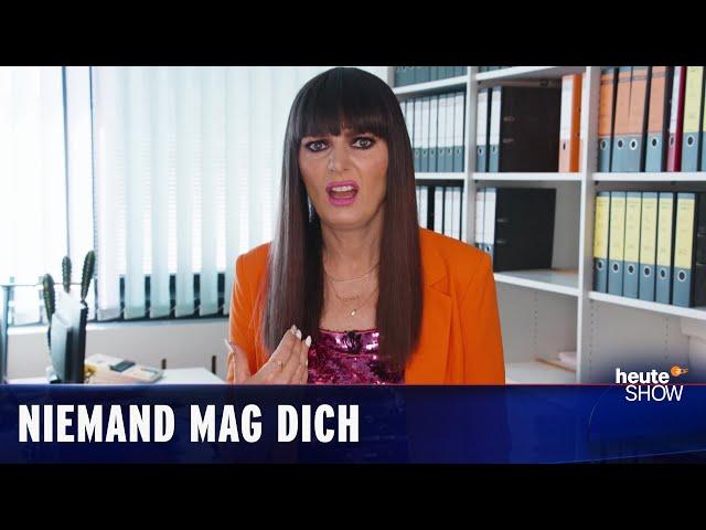 Larissa als Verwaltungsfachkraft – Kampf gegen den Fachkräftemangel (Martina Hill) | heute-show