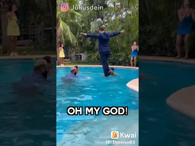 homem anda sobre as agua