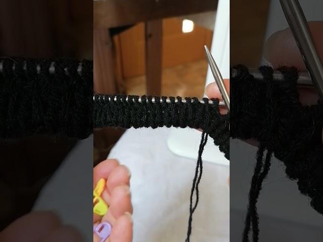 Всё о вязании. Как вязать из черной или темной пряжи.