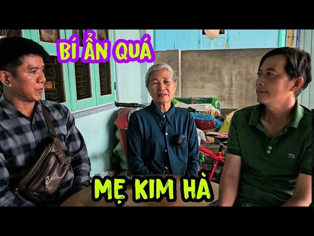 Tin Mới " Mẹ E Kim Hà nói về cô Bí Ẩn