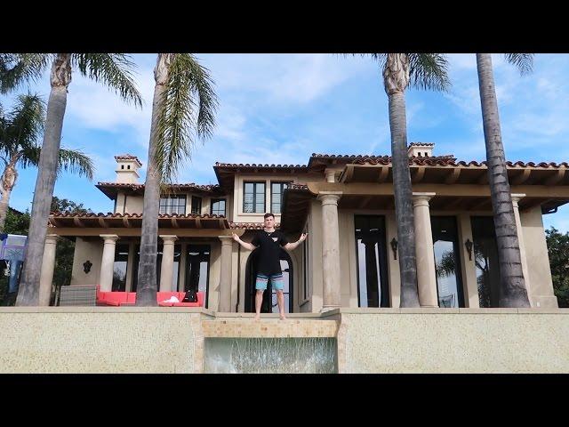 VISITING THE FAZE HOUSE LA!!