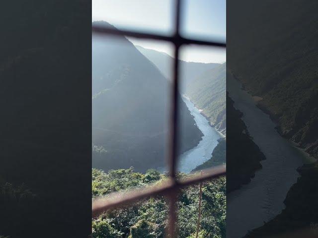 Jaane Kyun Yeh Pal Pighal Gaya | Beautiful Rishikesh | Prateek kuhad
