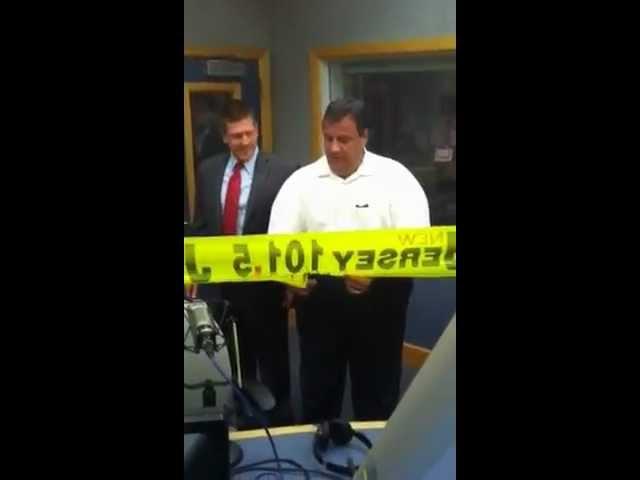 Governor Christie Cuts The Ribbon On NJ101.5's New Studio