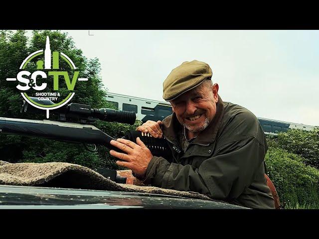 Shooting & Country TV | Deano Harrison 2 | Fox control on 55 acres with ONE shooting opportunity!