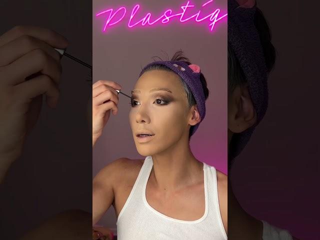 Plastique Drag Queen Makeup Routine