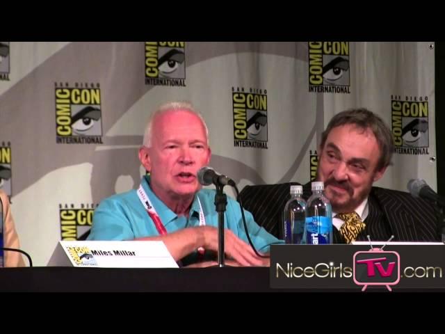 Terry Brooks on John Rhys-Davies as Eventine. Shannara Chronicles SDCC 2015