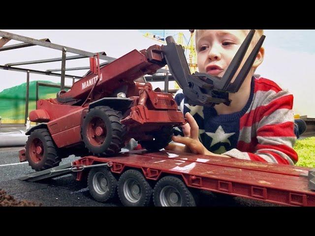 BRUDER TOYS Manitou Teleskopstapler MRT 2150  BRUDER TRUCKS for CHILDREN