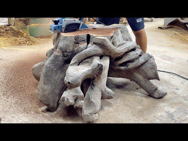 Creative Wood Recycling Ideas // How To Turn A Discarded Tree Stump Into A Thousand Dollar Table