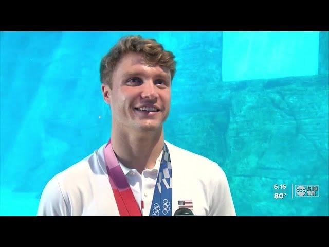 Olympic gold medalist Bobby Finke continues victory tour