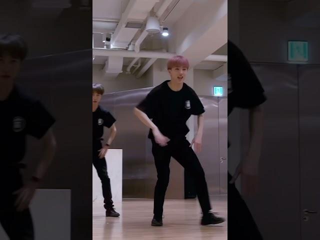 [NCT/지성] 지성이가 자꾸 저 쳐다봐요