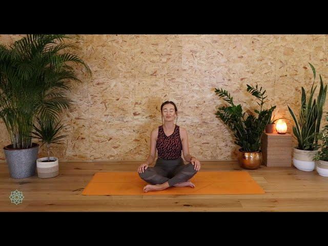 Yoga warm up - A Journey begins - Yoga with Laura Lowe