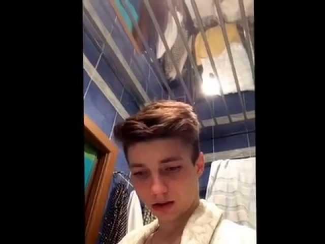 Very sad story (not vine by Andrey Glazunov)