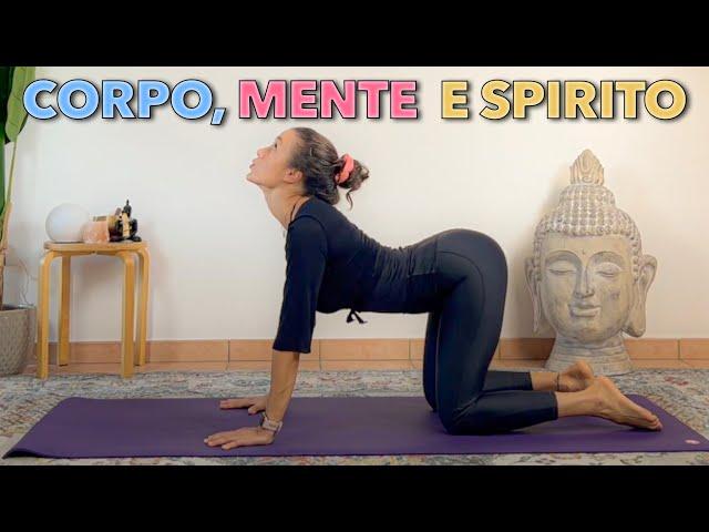 Lezione di yoga completa | Yoga per (tutto il) corpo, mente e spirito | 45 minuti di yoga