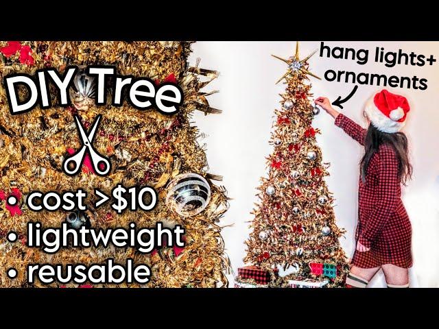 DIY wall trees! Reusable, space saving Christmas decor crafts