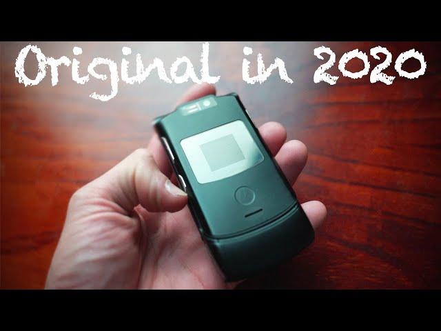 Using an ORIGINAL MOTOROLA RAZR For a Week in 2020