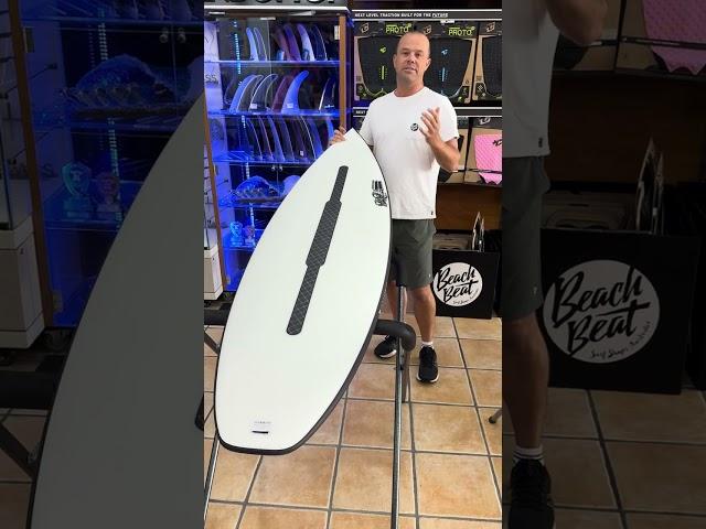 Surfboard review on the JS industries Xero Fusion Hyfi 3.0 VS Xero Gravity Hyfi 3.0