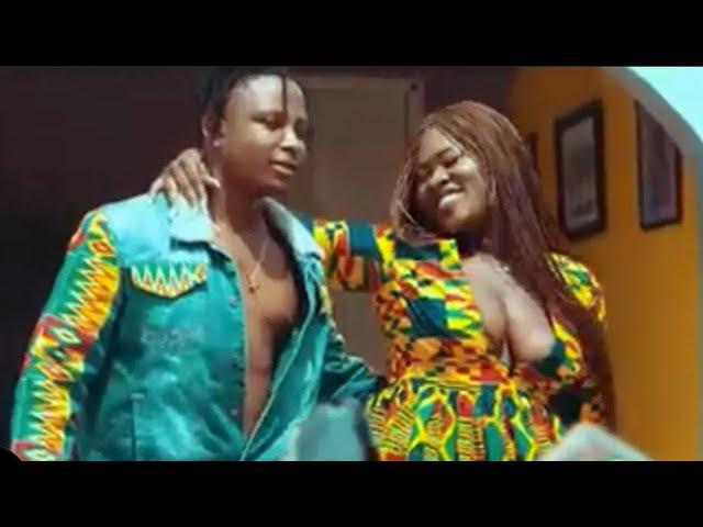 Sista Afia - Corner Corner ft. Kelvyn Boy (Official Video)