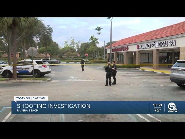 Man shot in parking lot of Delray Beach strip mall