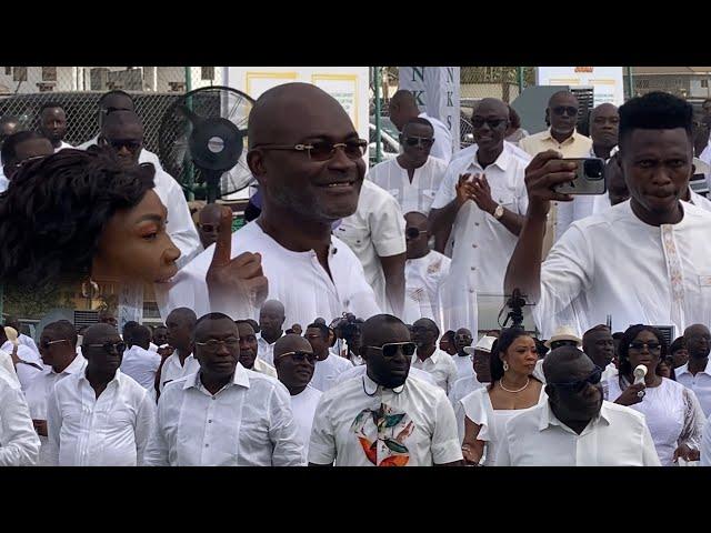 Kennedy Agyapong surprises Despite and Ofori Sarpong at their thanksgiving service.