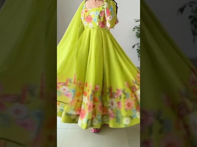 ORDER ON️WhatsApp no.+91 8726364856 Heavy Flared party wear Organza Anarkali Suit