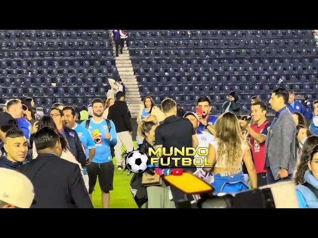 FESTEJOS de Anselmi con su familia amigos | Cruz Azul a SEMIFINALES