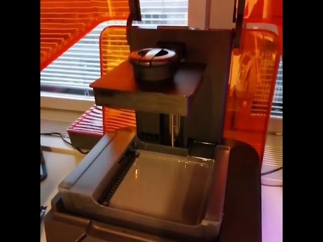 Formlabs Form 3 resin printer workstation