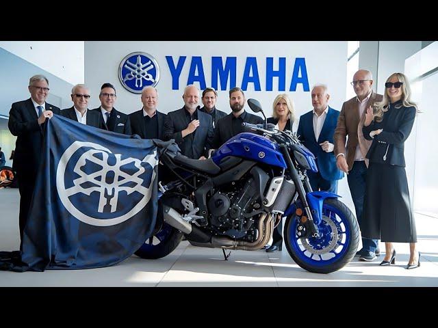 NEW 2025 Yamaha MT-15: Is This the Ultimate Beginner Bike?!