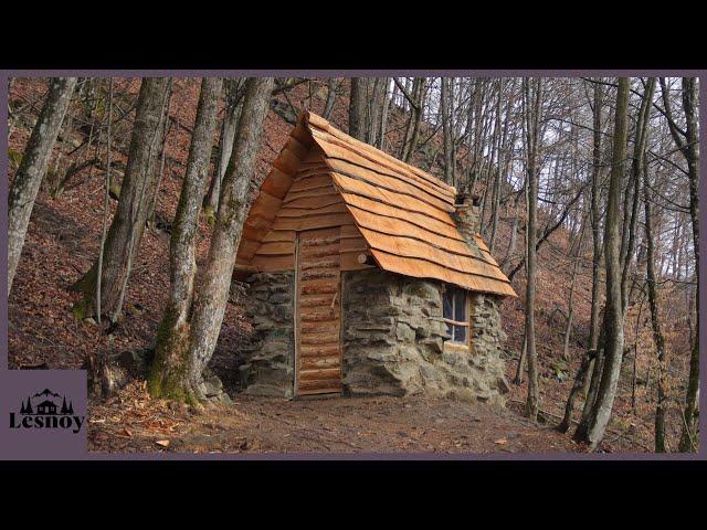 Alone build a stone Bushcraft house in the Forest. Start to finish