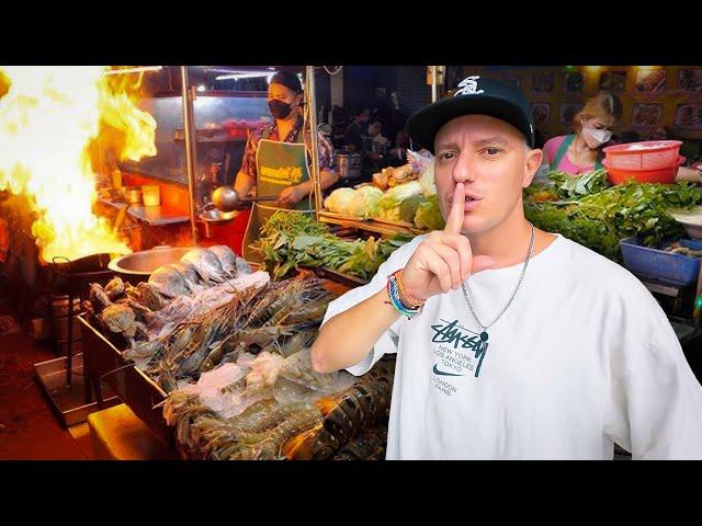 Bangkok's BEST New Food Market that NOBODY Knows!