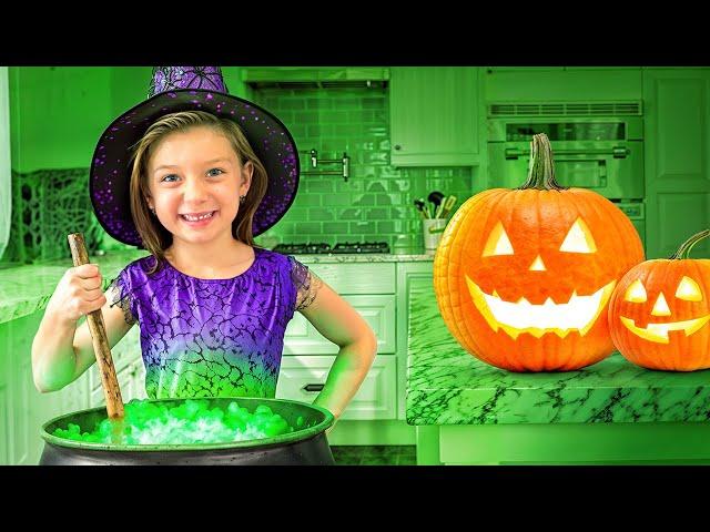 Ivy Accidentally Turns Mom Into a Pumpkin on Halloween!! 