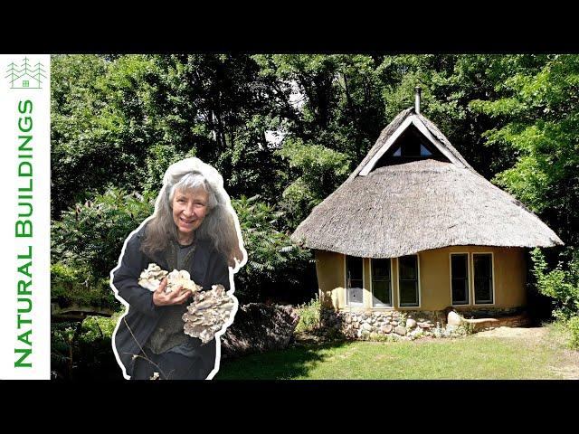 Retired Art Teacher Sculpts Her Own Natural Building!