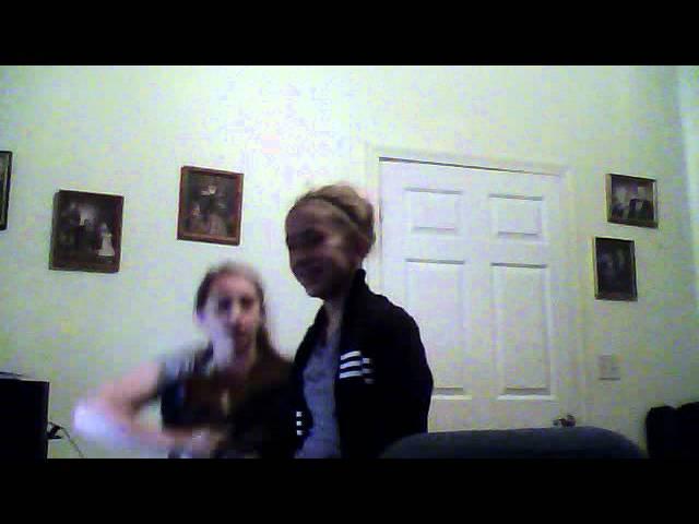 LightGnolaum's webcam video November 19, 2011 04:21 PM