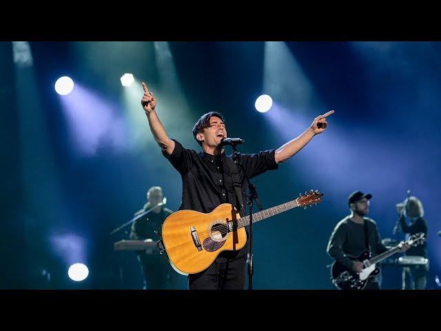 Phil Wickham Worship Set | Great Things, Battle Belongs, God of Revival, and Living Hope