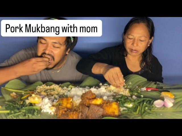 Spicy pork belly mukbang with mom// Pork mukbang// #porkbelly #porkeating