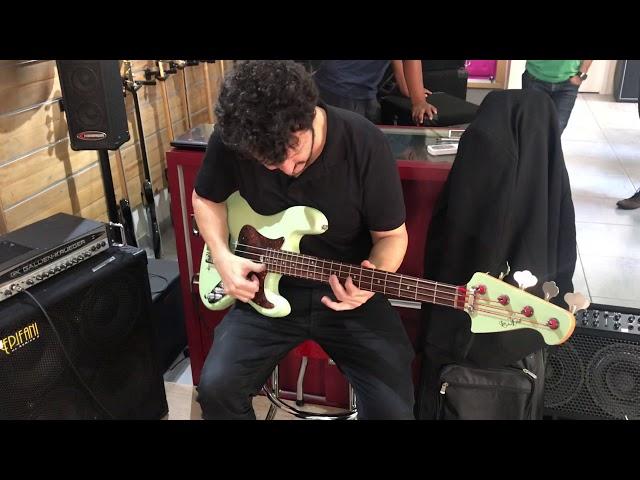 Jazz Bass Ativo Low End played by PJ ( Jota Quest)