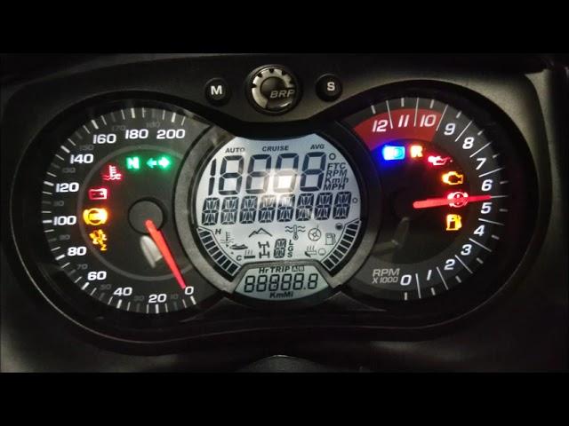 John Can Am Spyder UK.DASH WOW