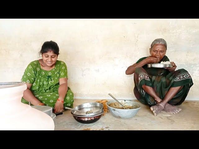 காயத்ரிக்கு பசி அதிகம் ஆகிடுச்சு#elagayu #kalaimathivlogs