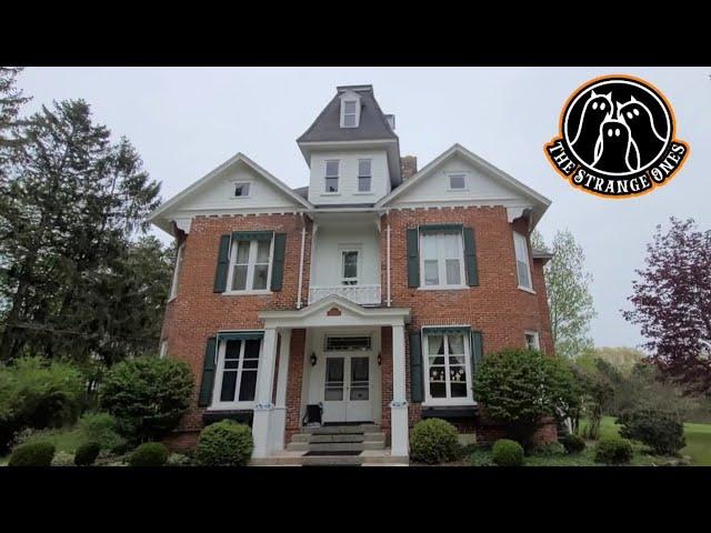 Old house tour 1889 Victorian Gothic brick Home  #oldhouses #victorian #housetour