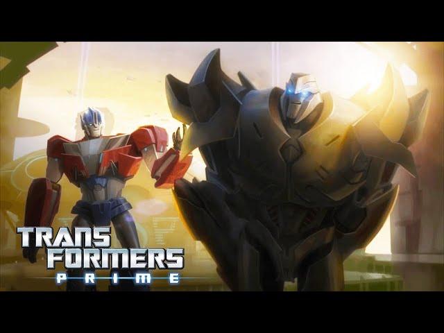 Transformers: Prime | The Origin of Optimus Prime & Megatron | Motion Comic | Transformers Official