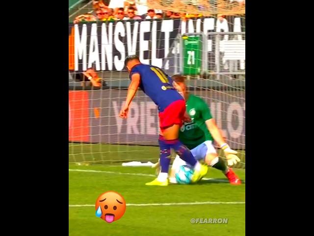 Antony Crazy Moments in Football 