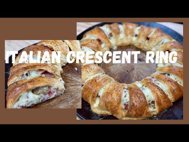 Italian Crescent Ring, Slice and Share.